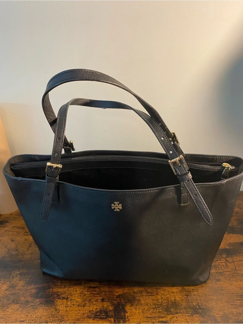 Tory Burch Black Saffiano Tote with Gold Logo Flaw